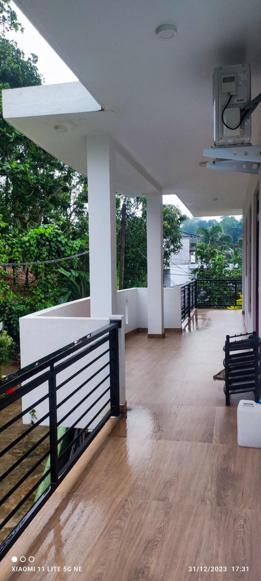 Villa Tanzanite Hikkaduwa Exterior photo