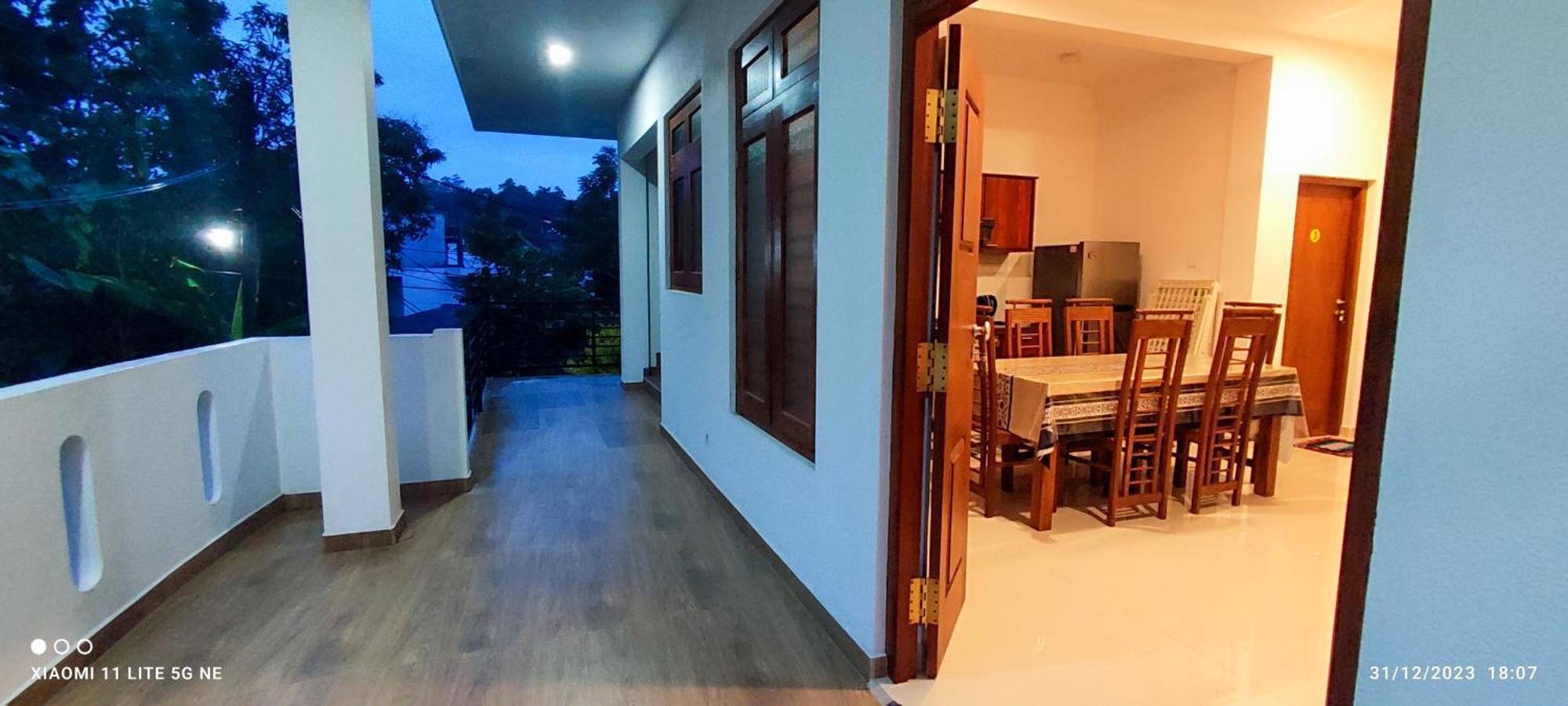 Villa Tanzanite Hikkaduwa Exterior photo