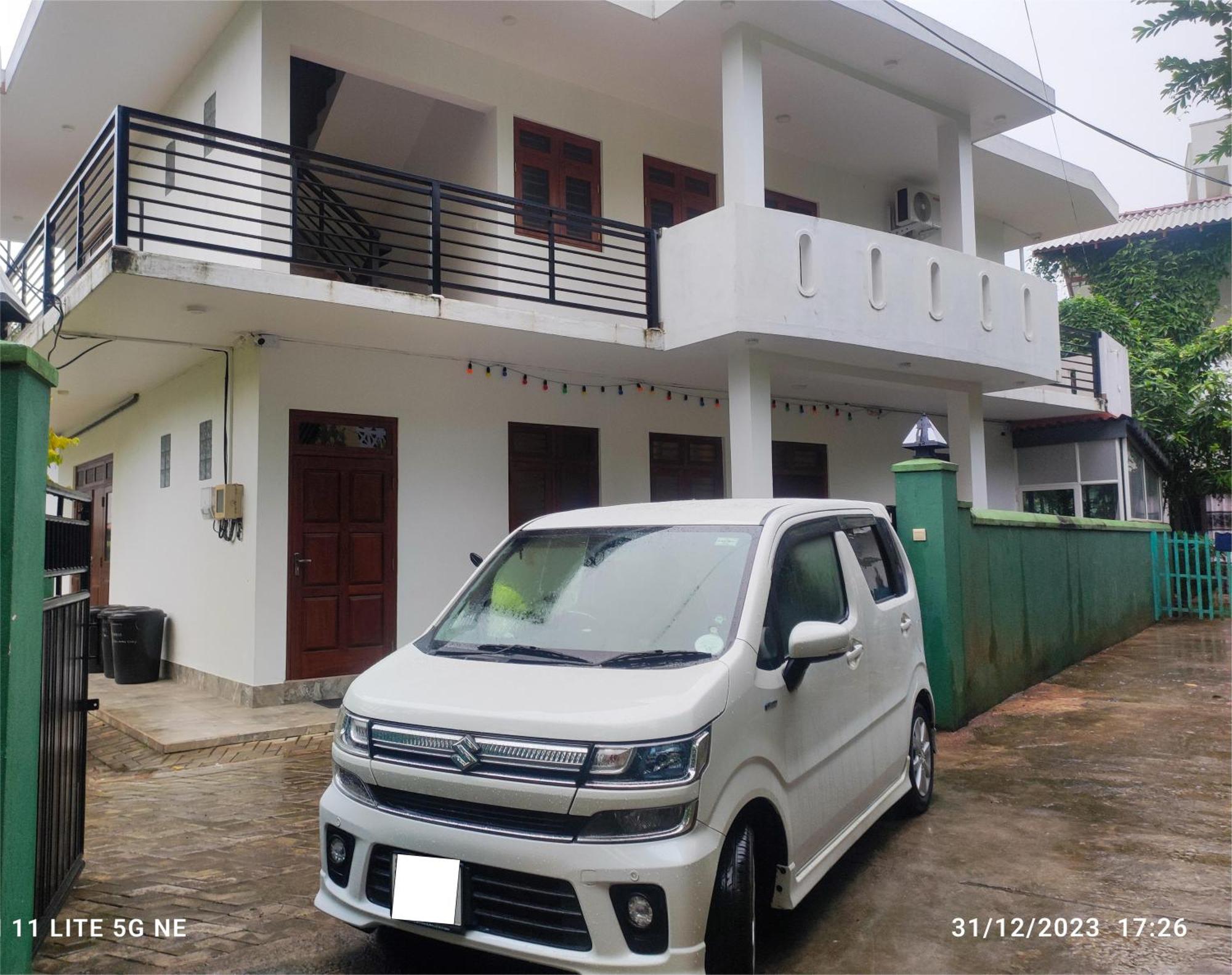 Villa Tanzanite Hikkaduwa Exterior photo